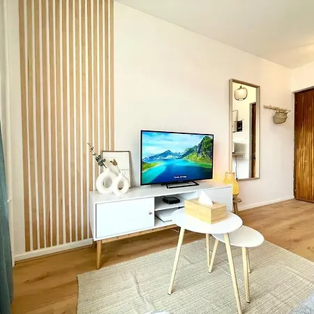 Appartement - Lit Queen Size - Proximite Geneve Saint-Julien-en-Genevois Exterior foto
