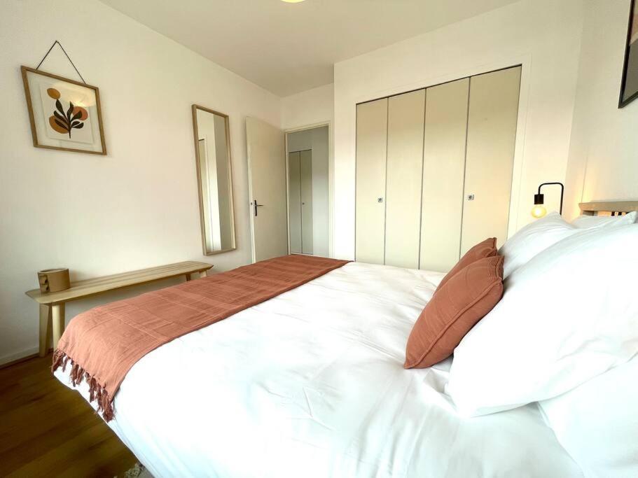 - Lit Queen Size - Proximite Geneve Apartment *